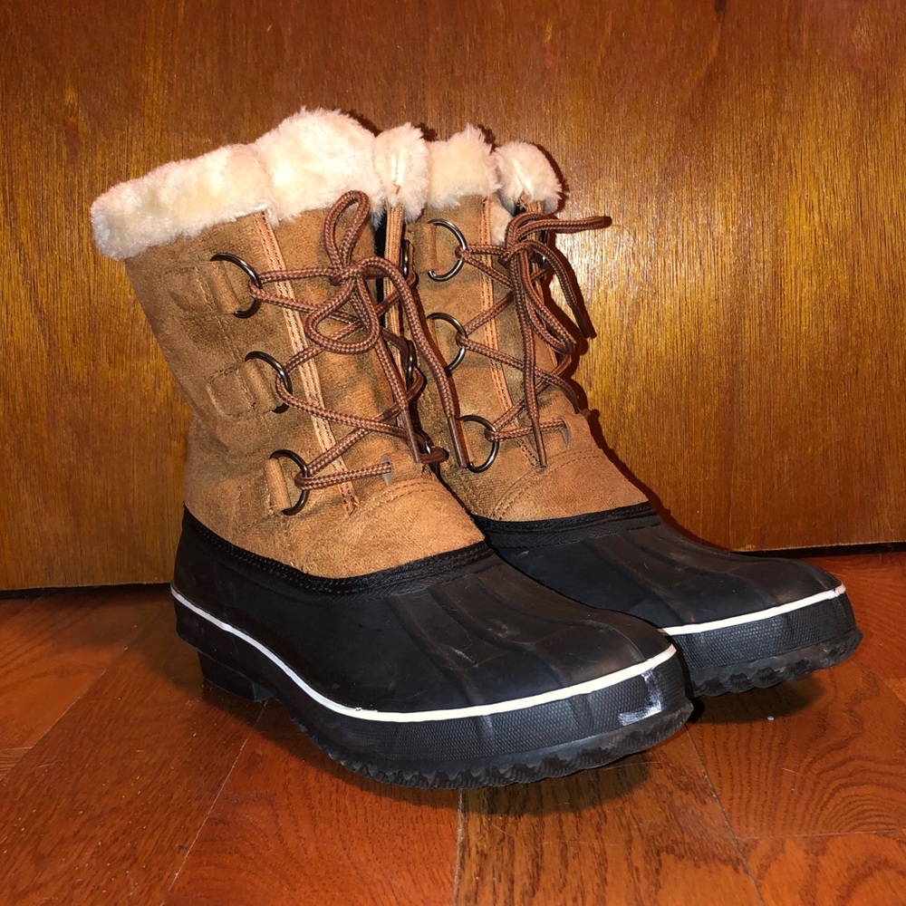 ⭐️NWOT⭐️ Winter Boots